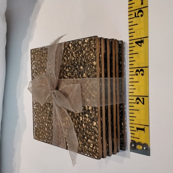 NWOT Goldtone coasters - Picture 5 of 6